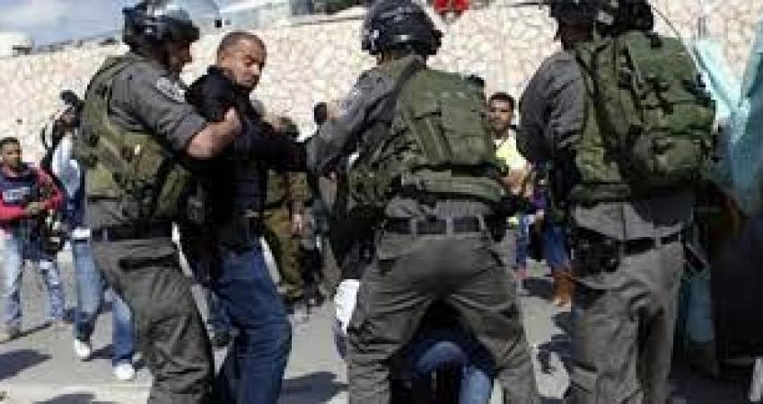 الاحتلال يعتدي على مقدسيين قرب باب العامود بالقدس
