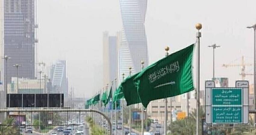 السلطات السعودية توقف مسؤولين متقاعدين ضمن قضية فساد كبيرة