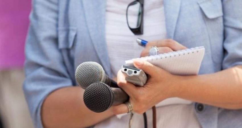 250 صحفيًا في واشنطن يوقّعون على رسالة تدعو لفضح جرائم الاحتلال