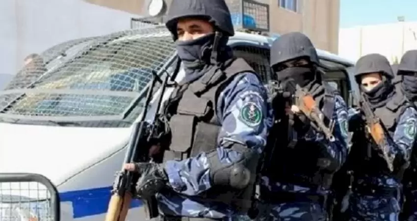 القبض على فتاة أثارت الرعب بين المواطنين في رام الله