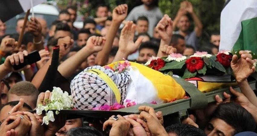 الآلاف يودعون الشهيد حسين مسالمة في بيت لحم