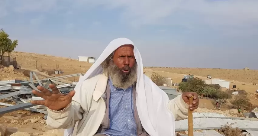 استشهاد مسن فلسطيني متأثرا بجراحه جراء دهسه في الخليل