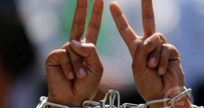 تسجيل 110 إصابة بكورونا في صفوف الأسرى في سجني "ايشل"، وعوفر