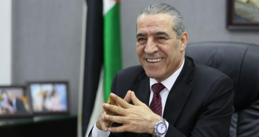 الشيخ يعلن عن دفعة جديدة من موافقات لم الشمل