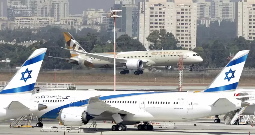 مخاوف من توقف الرحلات الجوية بين الإمارات و "إسرائيل"