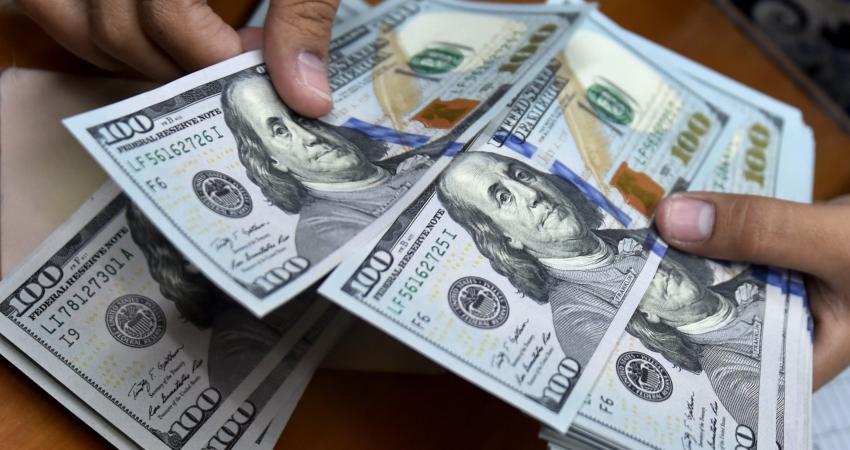 مع استمرار الحرب في أوكرانيا.. قفزة جديدة للدولار أمام الشيكل
