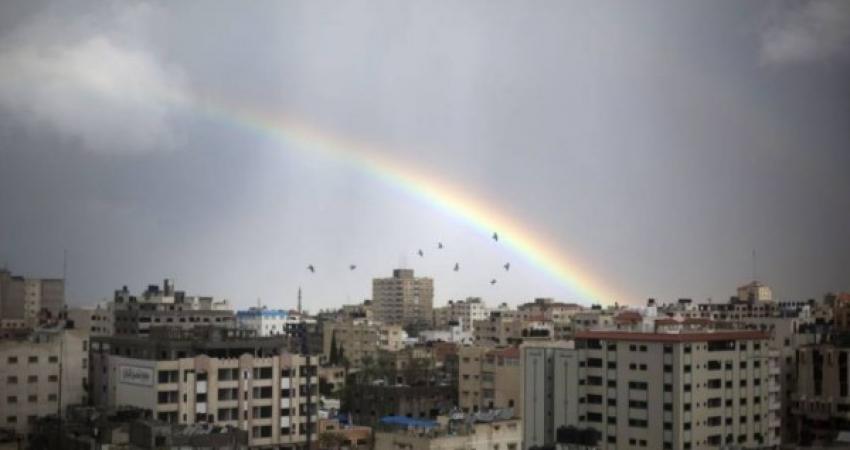 راصد جوي يكشف تفاصيل الحالة الجوية في الساعات القادمة