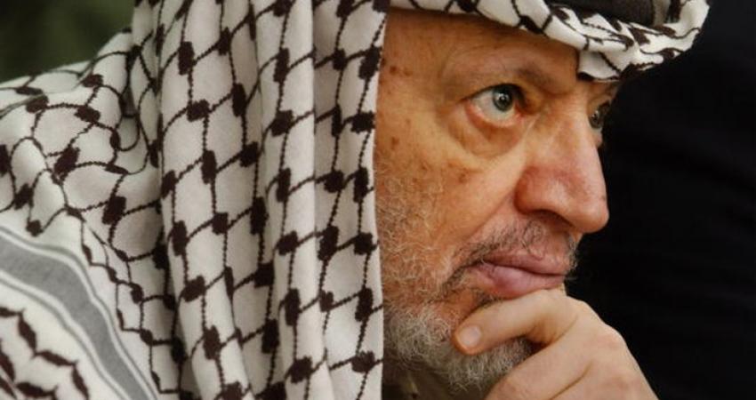 قررنا عزل ياسر عرفات بالمقاطعة دون أن يصيبه أذى