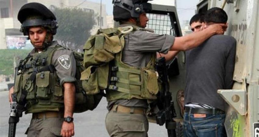 الاحتلال يحتجز ثلاثة طلاب جنوب بيت لحم
