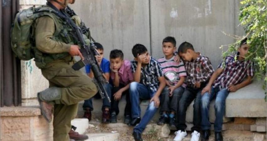 قوات الاحتلال تعتقل فتيين من باب الساهرة في القدس