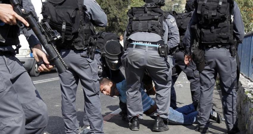 الاحتلال يعتقل شابين من القدس