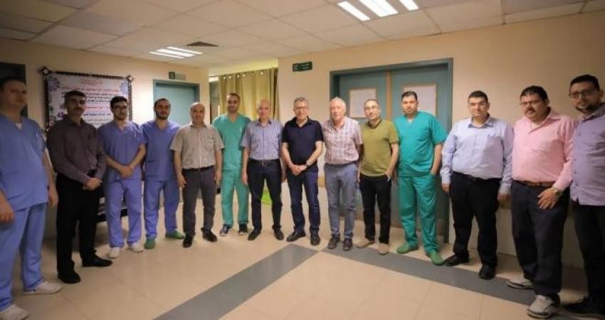 الصحة بغزة: وفد طبي لزراعة الكلى يصل الى القطاع ويبدأ إجراء أولى العمليات