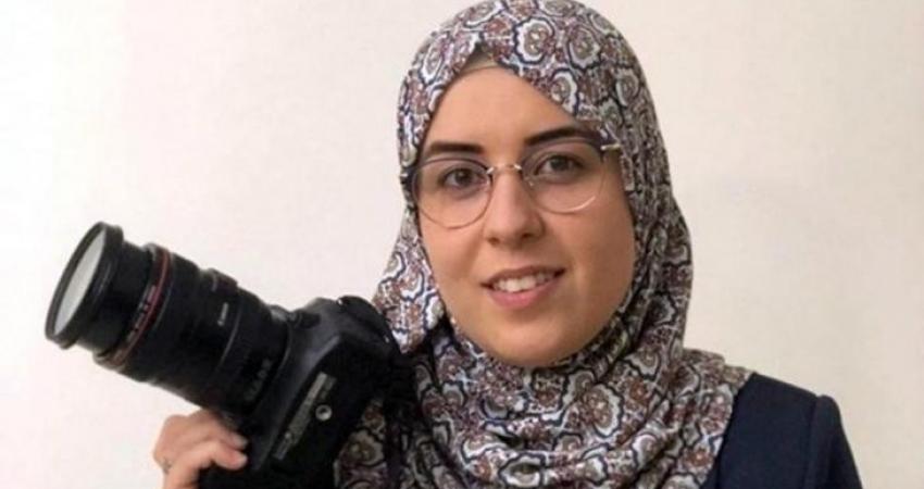 الاحتلال يمدد الاعتقال الإداري للصحفية بشرى الطويل
