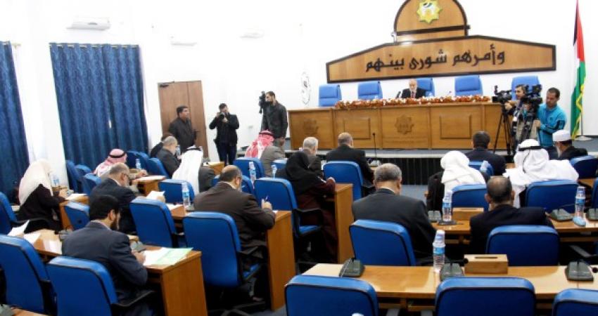 غزة: التشريعي يوضح تفاصيل جديدة حول "قانون التقاعد العام" 2022