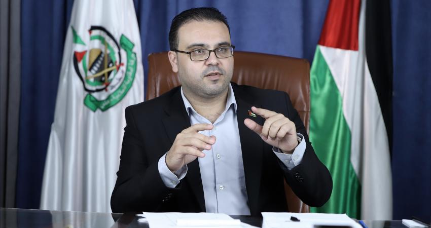 حماس تُعلق على تعليق الأسير رائد ريان لإضرابه