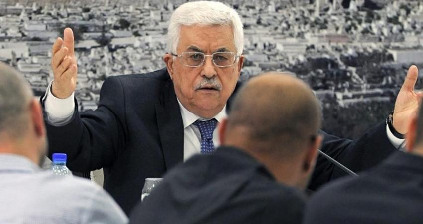 استطلاع رأي: الشعب يفقد الثقة بسلطة "عباس"