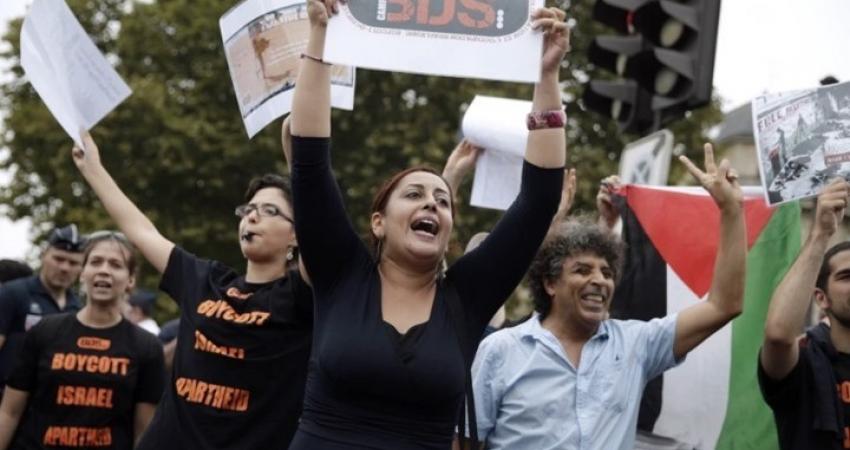 تخوف إسرائيلي أمام نجاح متصاعد لحركة "BDS" بجامعات أمريكا