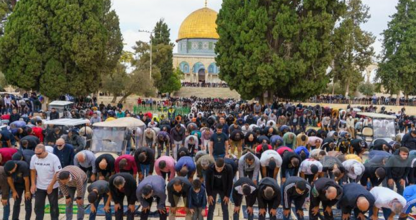 خطيب الأقصى: القدس ميزان النصر والهزيمة وستبقى حاكماً على الأمة وشعوبها