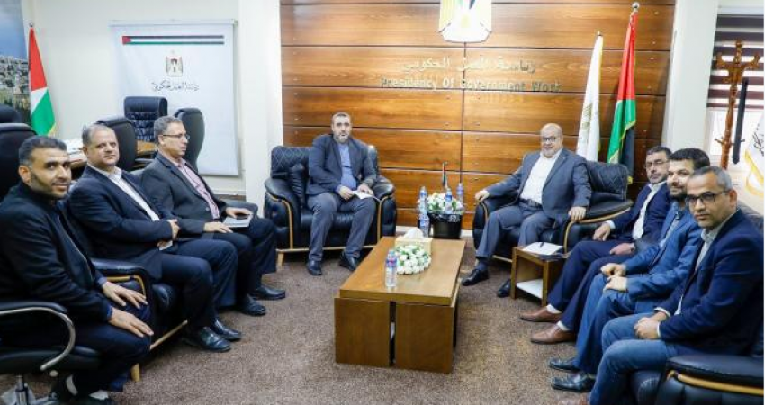 تفاصيل لقاء نقابة الموظفين بغزة مع رئيس لجنة متابعة العمل الحكومي