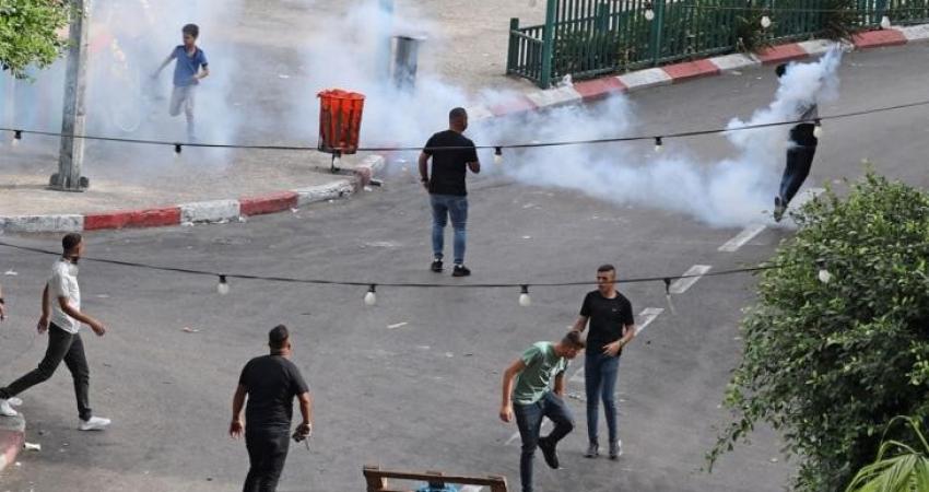 إصابات بالاختناق بمواجهات في محيط جامعة القدس