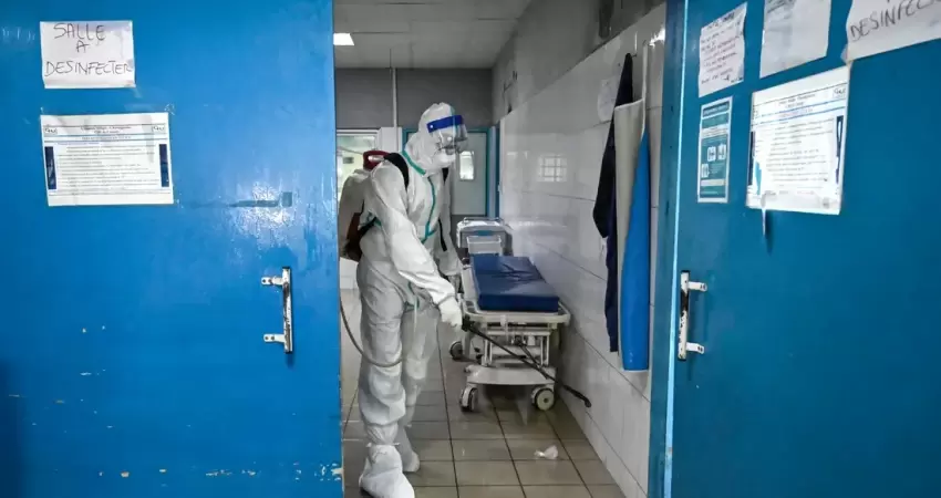 بعد عودة تفشي "الوباء القاتل".. تعرف على أعراض إيبولا