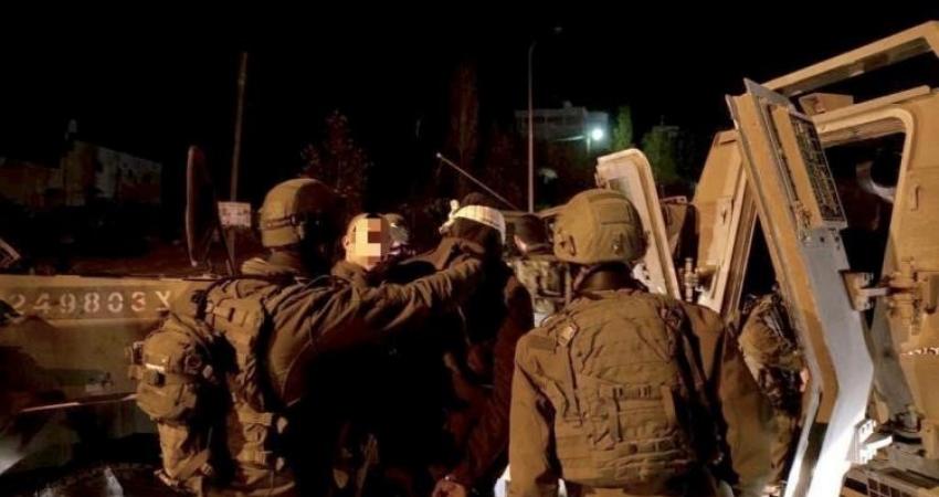 الاحتلال يعتقل ما يزيد عن 50 مقدسيًا بعد عملية القدس