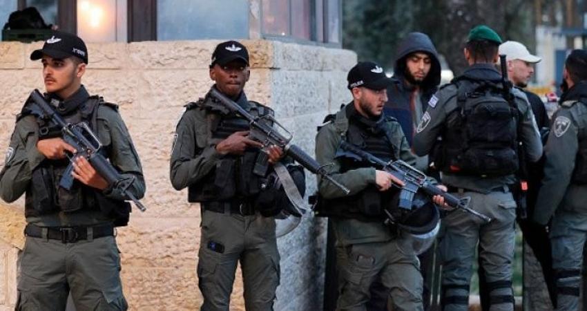 شرطة الاحتلال تعتقل 4 أشخاص بتهمة التخطيط لتنفيذ عمليات