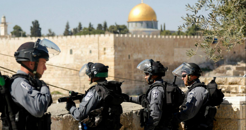حماس تشيد بتصدي المقدسيين لمحاولات هدم منازلهم