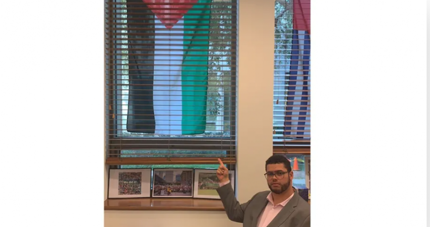 برلماني أسترالي يدعو بلاده لوقف التعامل مع جيش الاحتلال