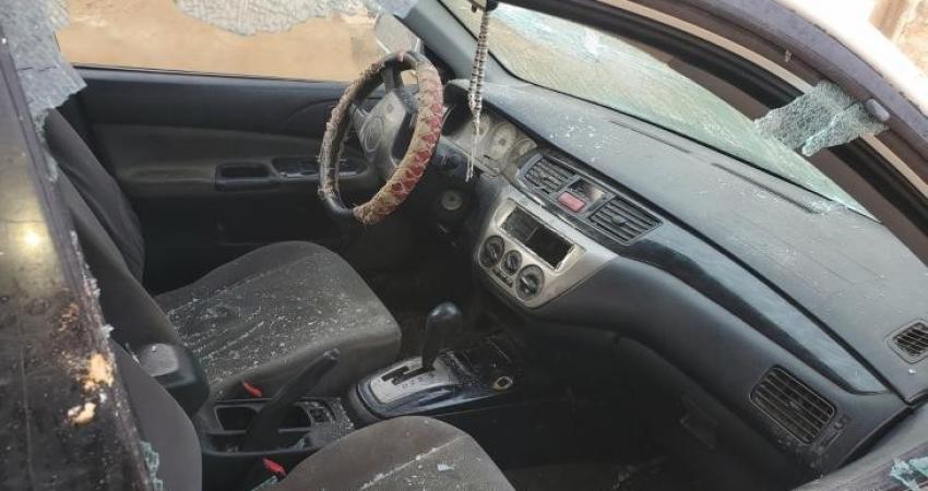 مستوطنون يهاجمون مركبات المواطنين في محيط نابلس