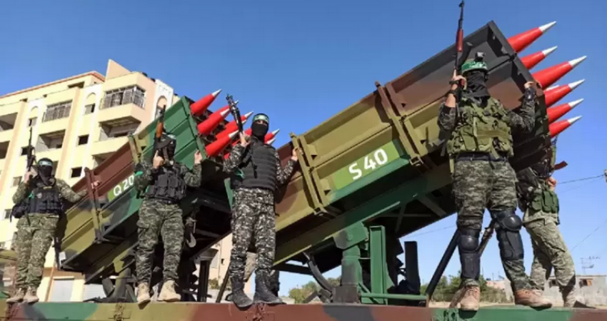 حماس تعقب على جهوزية القسام وردها السريع بالدفاعات الجوية على طيران الاحتلال
