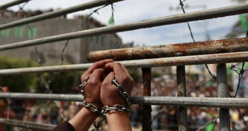 سجون الاحتلال تُغيّب 5 آلاف أسير عن ذويهم في عيد الأضحى