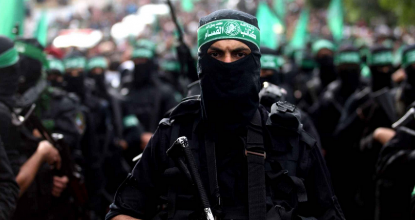 كتائب القسام تزف أحد قادتها الميدانيين في رفح