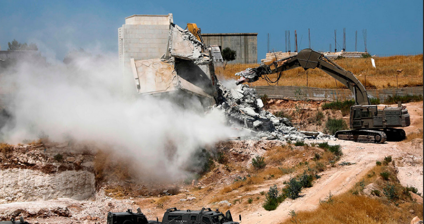 الاحتلال يهدم غرفتين سكنيتين بالقدس