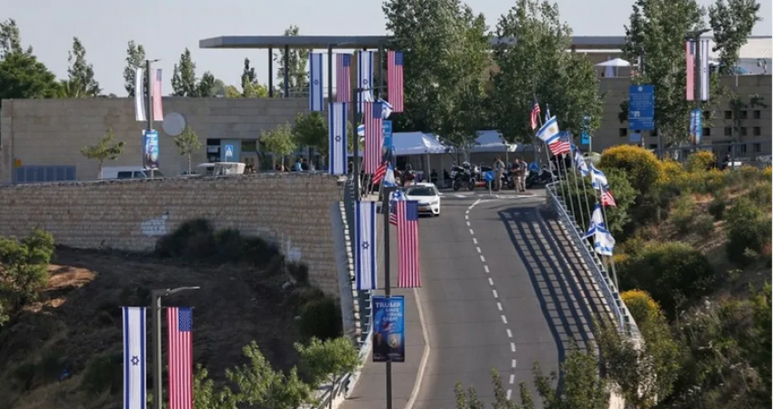 واشنطن تتجنب دعوة وزراء من حكومة نتنياهو لحفل بالقدس المحتلة