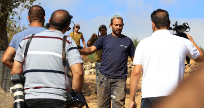 مستوطنون يطلقون الرصاص صوب المواطنين شمال شرق رام الله