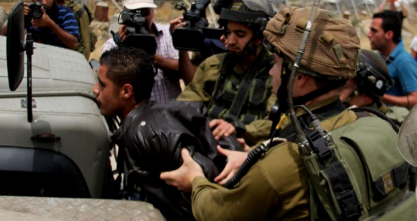 الاحتلال يعتقل 4 شبان من جنين