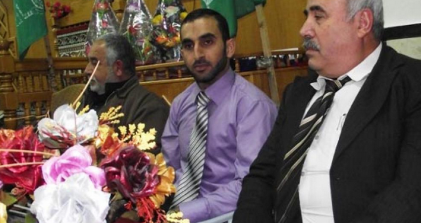 محرر مبعد إلى غزة يلتقي بعائلته لأول مرة