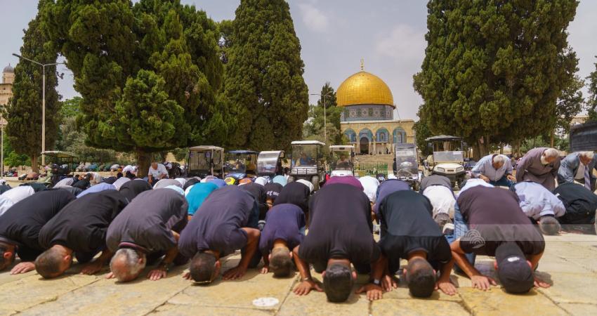 صلاة الجمعة في المسجد الاقصى