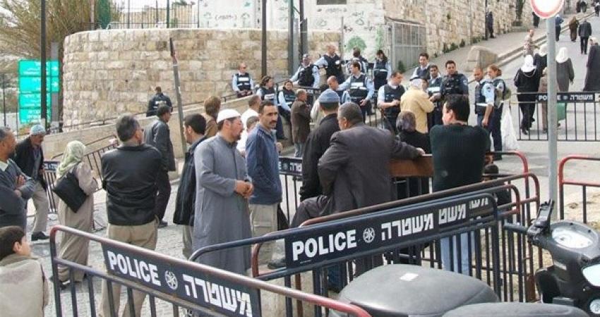 إغلاق المسجد الأقصى