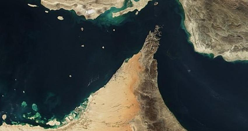 Straße_von_Hormuz.jpg