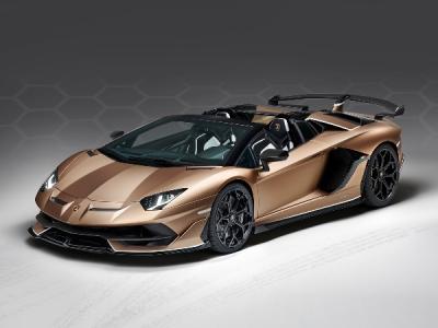 lmbwrjyny_aventador_svj