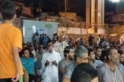 صور: إحياء ليلة الـ27 بمسجد القسام المدمر بالنصيرات‎