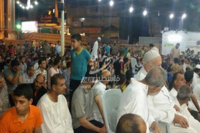 صور: إحياء ليلة الـ27 بمسجد القسام المدمر بالنصيرات‎
