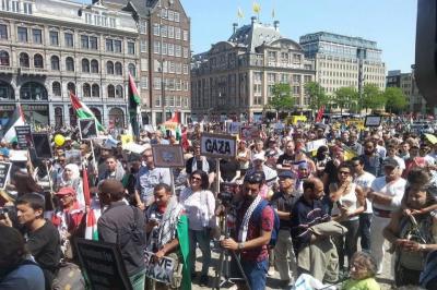 صور: اعتصام في هولندا في الذكرى الأولى للحرب على غزة