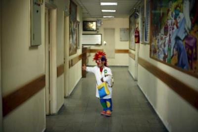 صور: تنظيم يوم ترفيهي لمرضى السرطان بغزة